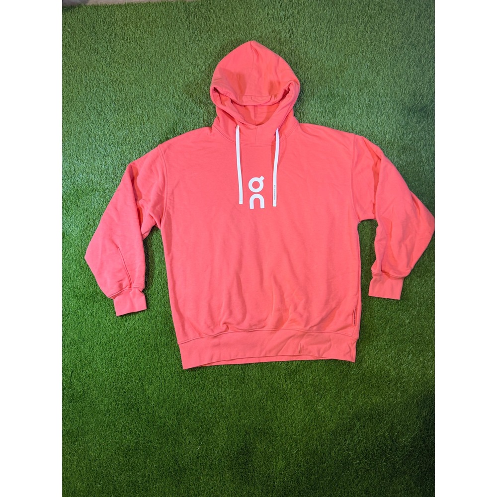 On Running Club Hoodie Mens Medium Coral Pink Swiss Engineering Logo Pullover